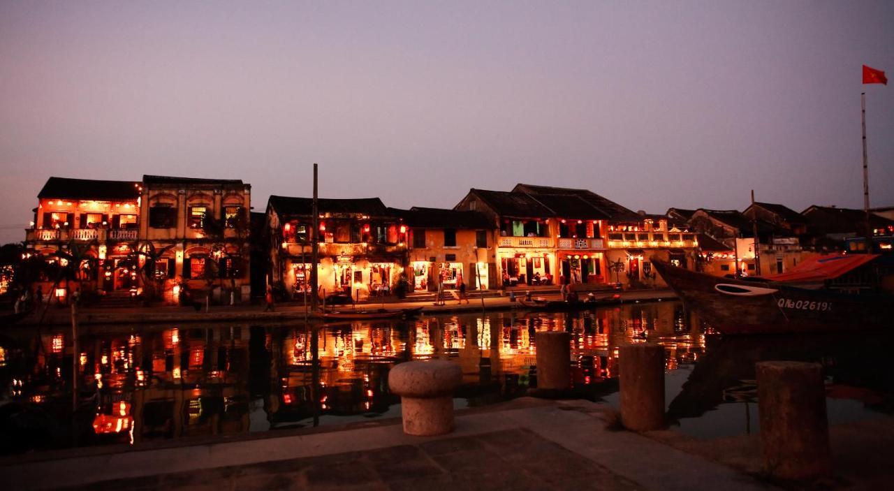 Corner Night Market Homestay Hoi An Exterior photo